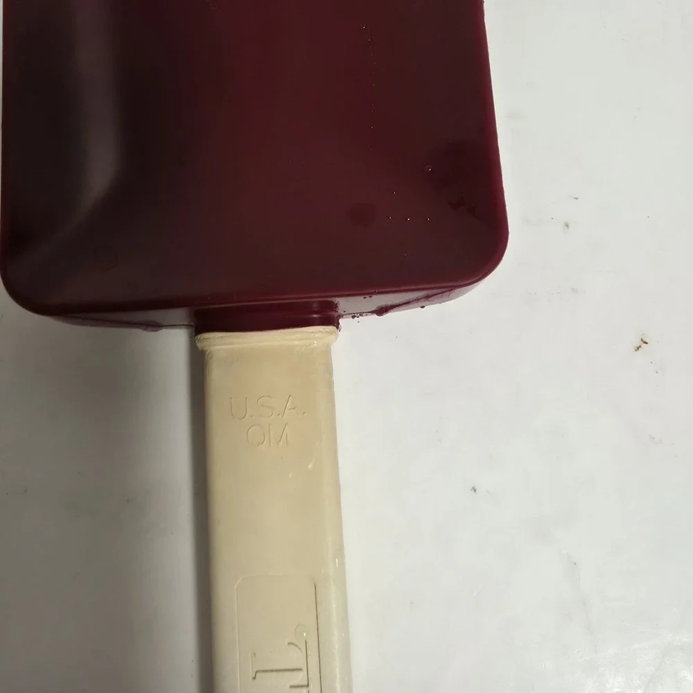 Vintage Pampered Chef Silicone Scraper Spatula Cranberry Red White Made in USA